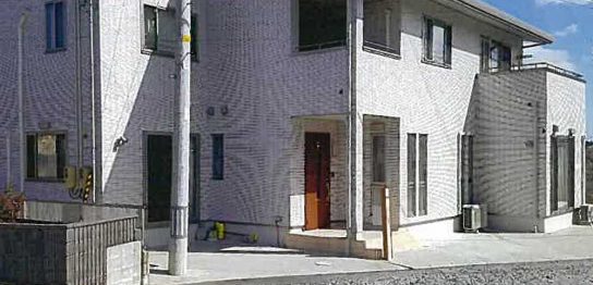 二階建て住宅の沈下修正（福島県相馬市）