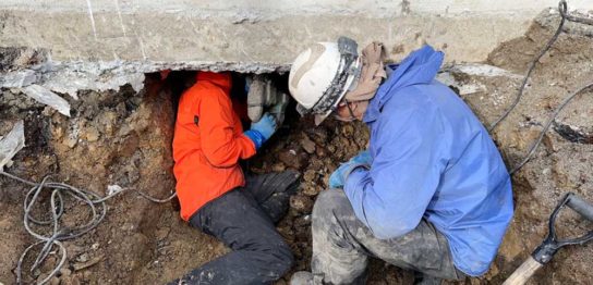店舗（美容室）の曳家工事