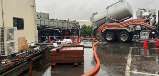 埼玉県嵩上げ工事現場