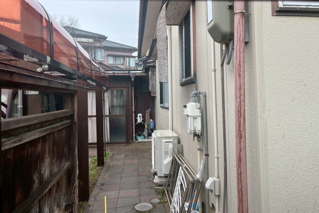 平屋の沈下修正工事現地調査（新潟県新潟市）