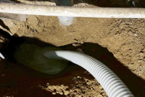 地盤空洞化穴埋め隙間充填（神奈川県横浜市）