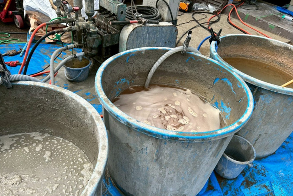 沈下修正工事地盤補強（石川県羽咋市）