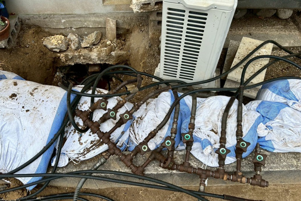 沈下修正工事ジャッキアップ（石川県羽咋市）