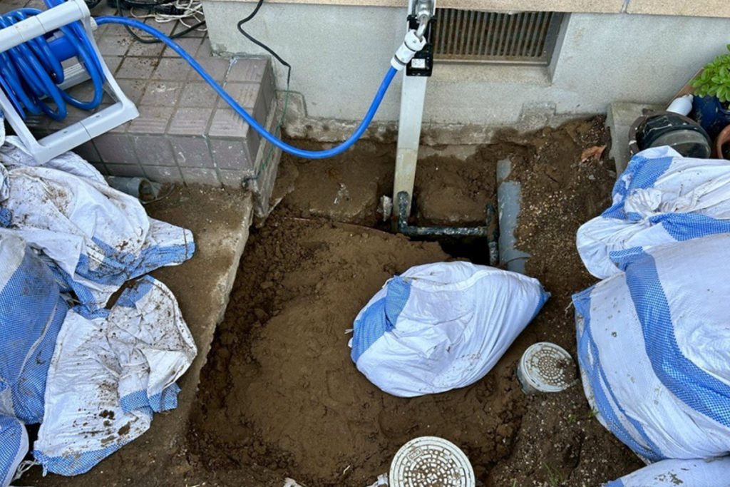 沈下修正工事隙間充填（石川県羽咋市）