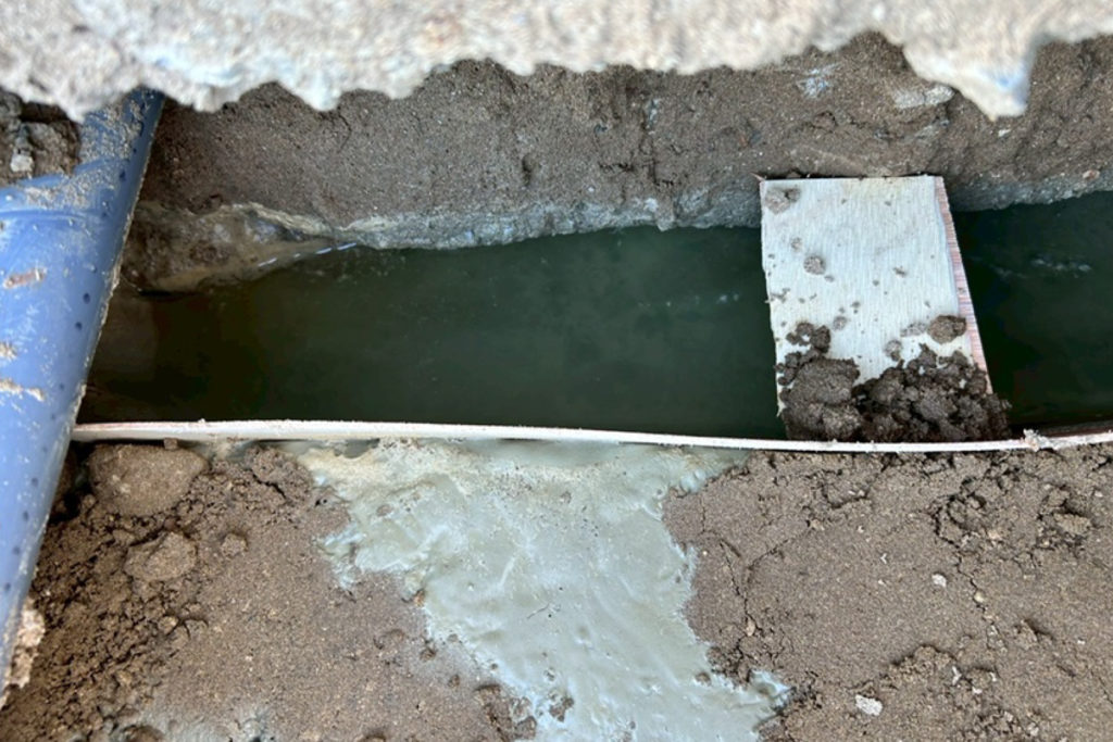 沈下修正工事隙間充填（石川県羽咋市）