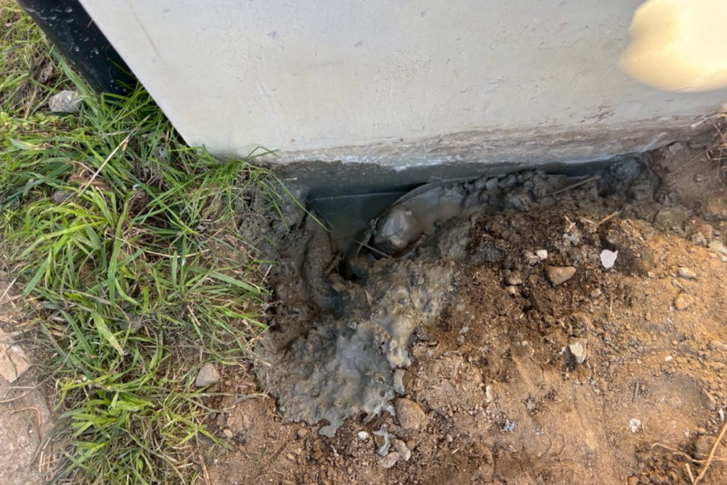 沈下修正工事（宮城県仙台市）